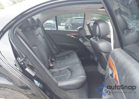 2008 Mercedes-Benz E 350 4Matic z USA, uszkodzony, nr VIN WDBUF87X98B288052